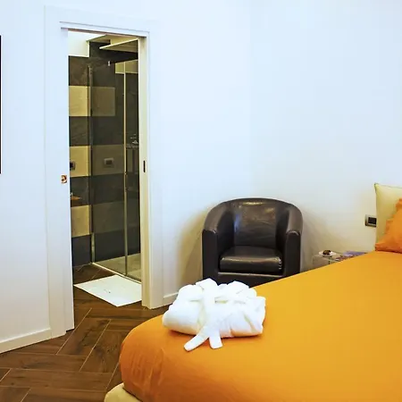 Agora' Dei Mille Bed & Breakfast 4*