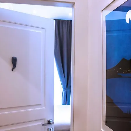 Agora' Dei Mille Bed & Breakfast 4*