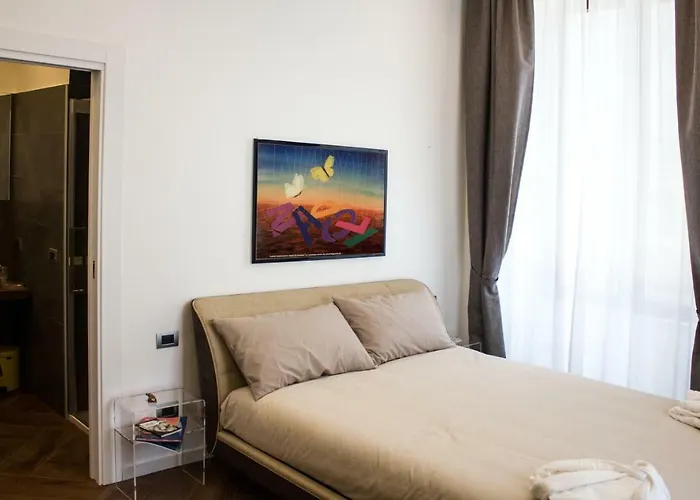 Bed & Breakfast Agora’ Dei Mille Napoli