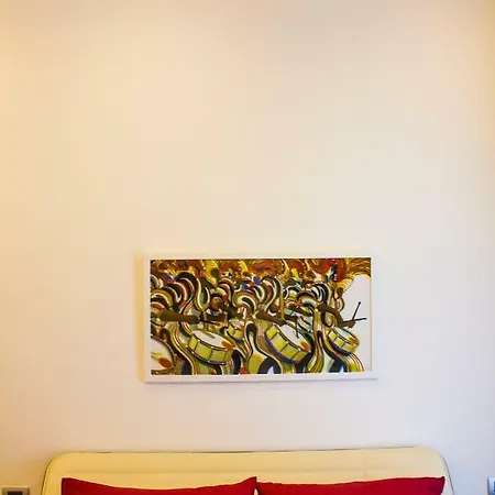 Agora' Dei Mille